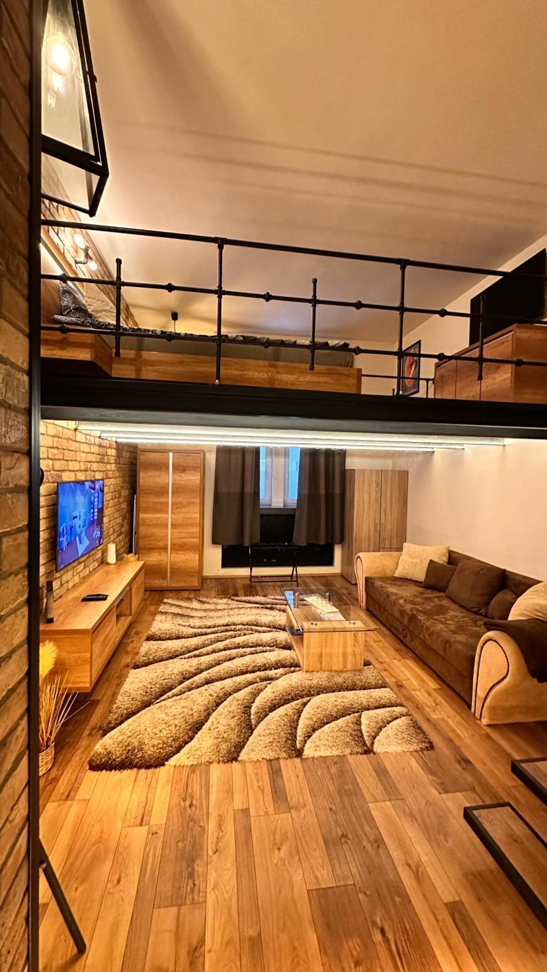 Ultra Modern Home Budapest Exteriör bild